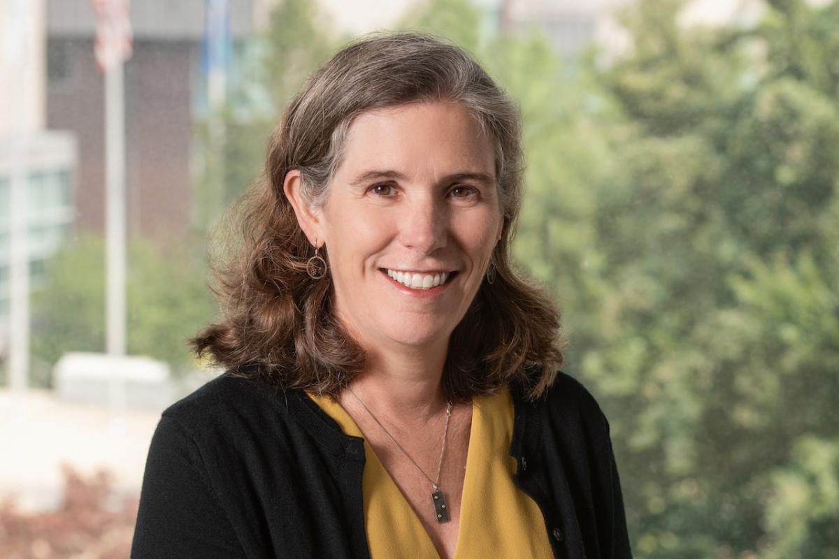 Dr. Caitrin Lynch, Dean of Faculty Dr. Caitrin Lynch, Dean of Faculty
