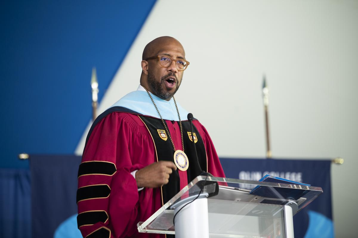 Dr. Michael J. Sorrell, President of Paul Quinn College, speaks as Olin’s featured 2022 Commencement speaker. 