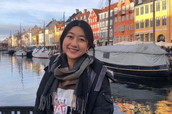Jackie Zeng '23 in Denmark Jackie Zeng '23 in Denmark