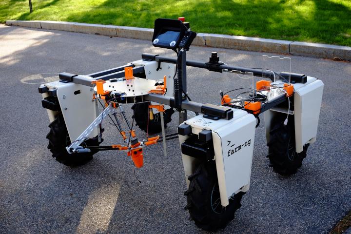 Olin Students Develop Mechanical Farm Robot