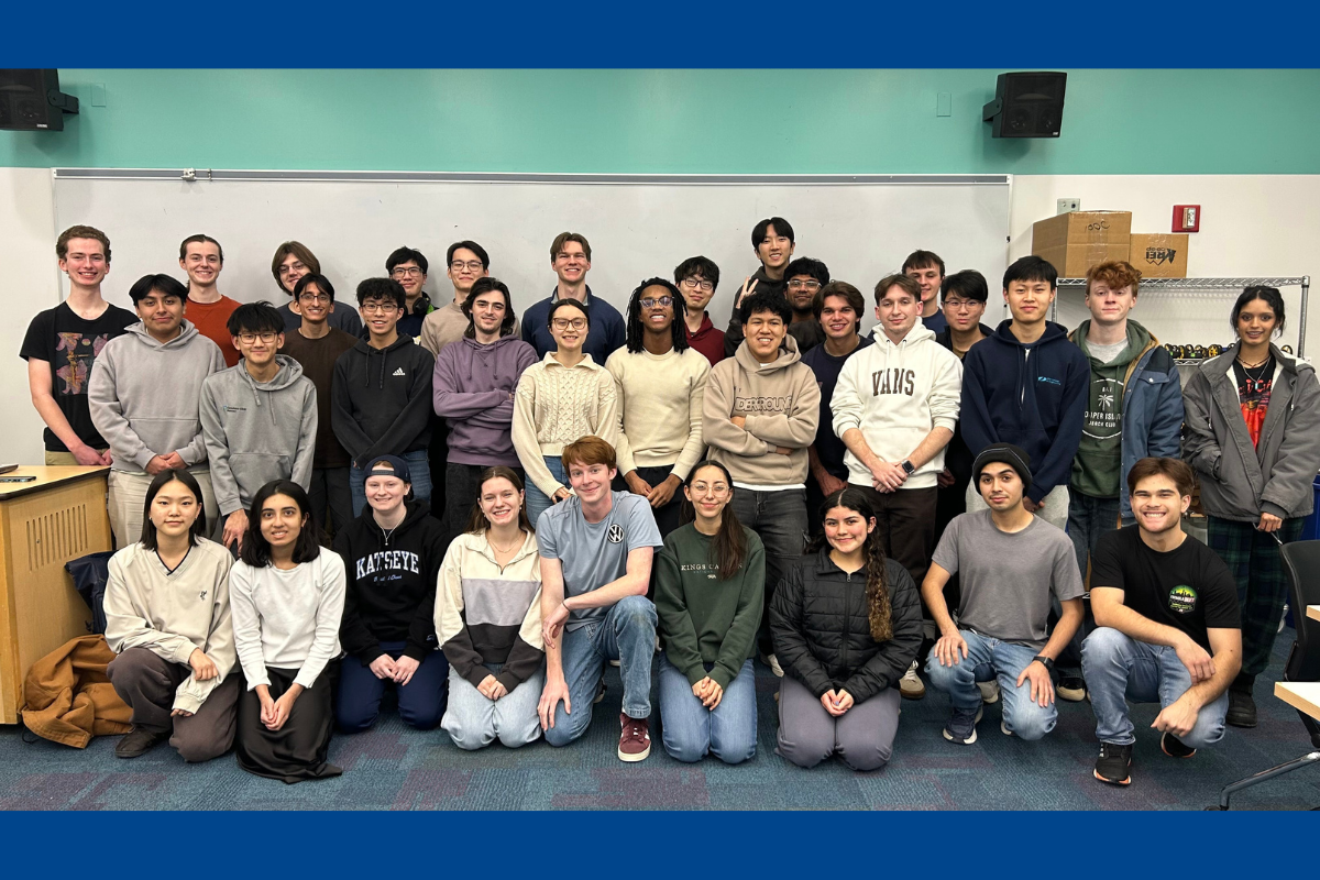 Olin's OEM team poses for a team photo. 